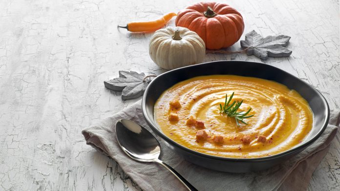 Receita de Sopa de Abóbora com Coco