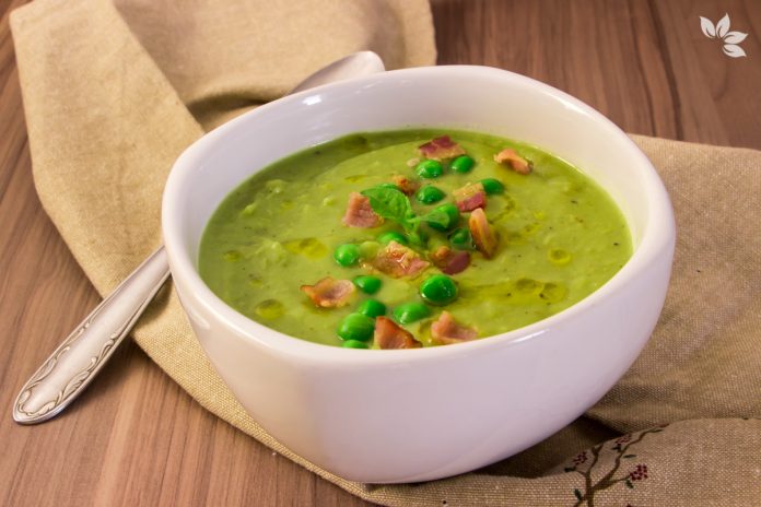 opa de Ervilha – Receita de sopa cremosa de ervilha com bacon