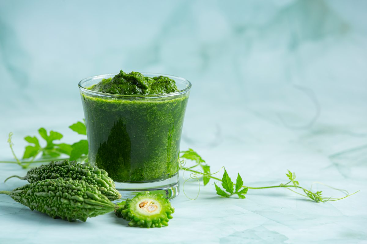 Suco anti-inflamatório suga açúcar do sangue e emagrece Suco anti-inflamatório suga açúcar do sangue e emagrece