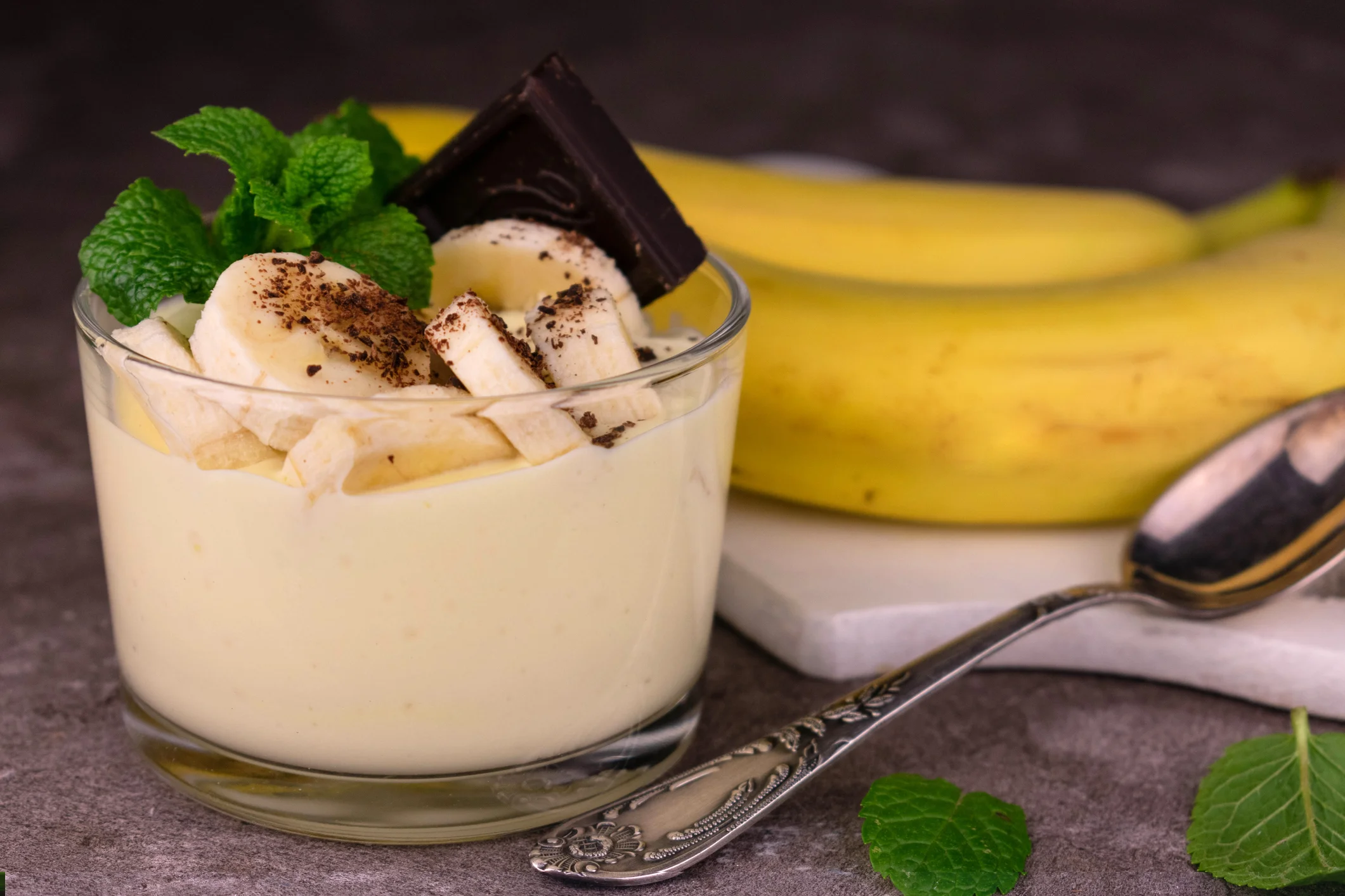 basta misturar 2 ingredientes e gelar (mousse banana) basta misturar 2 ingredientes e gelar (mousse banana)