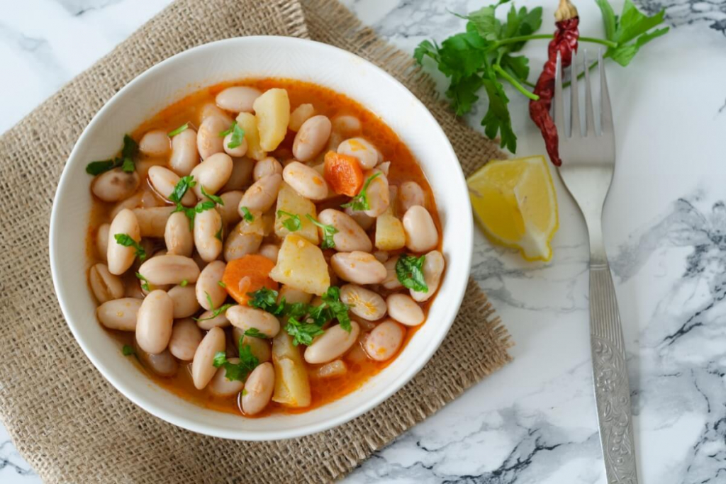 5 receitas nutritivas e deliciosas com feijão-branco para o almoço 5 receitas nutritivas e deliciosas com feijão-branco para o almoço