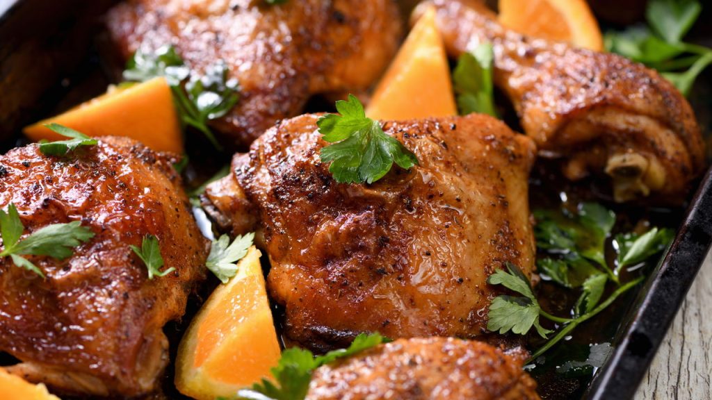 Como Fazer Coxa e Sobrecoxa Assada com Temperos Especiais | Receitas ...