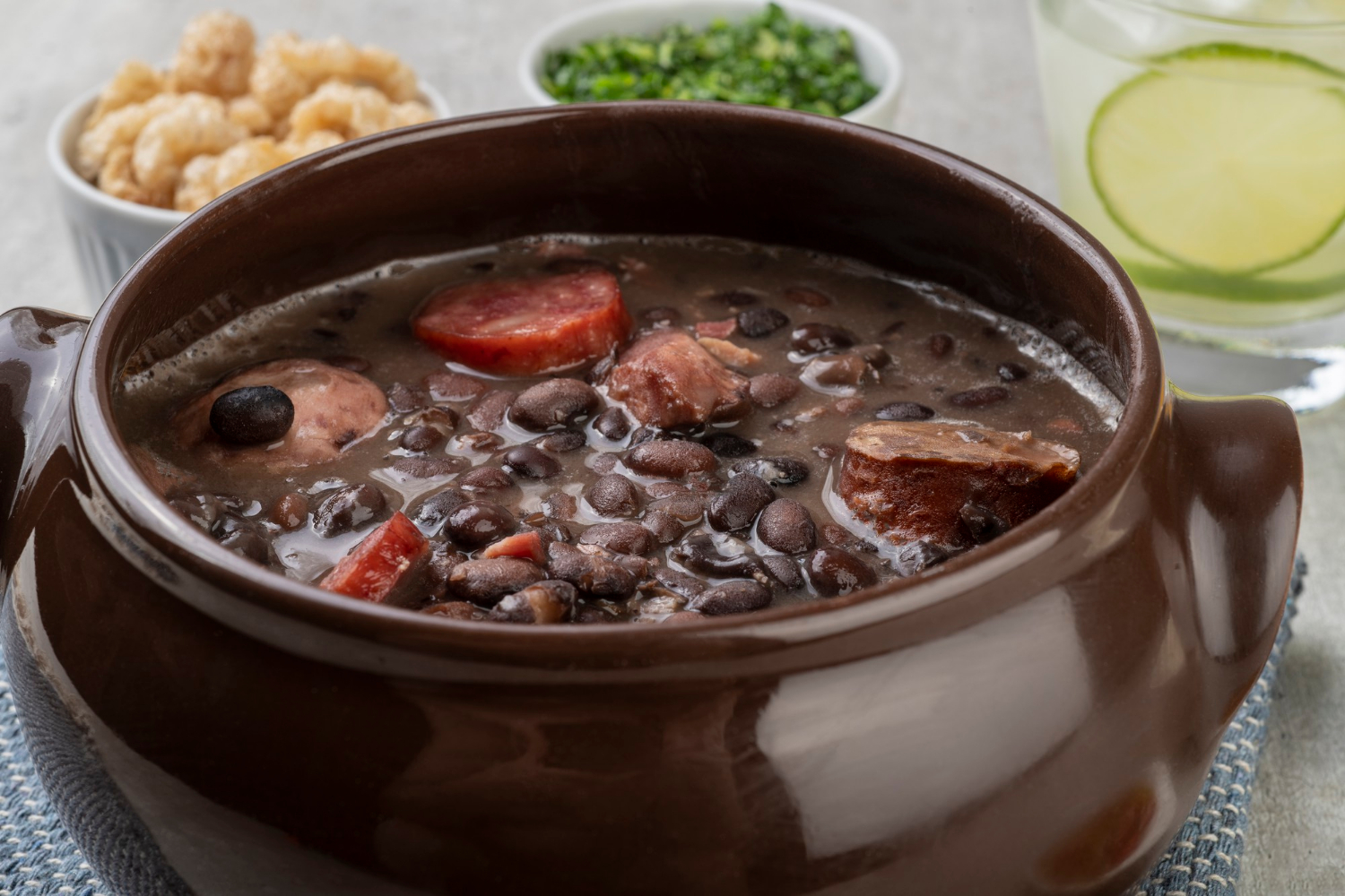 Planejando Feijoada para 20 Pessoas? Veja Como Fazer Feijoada para 20 Pessoa